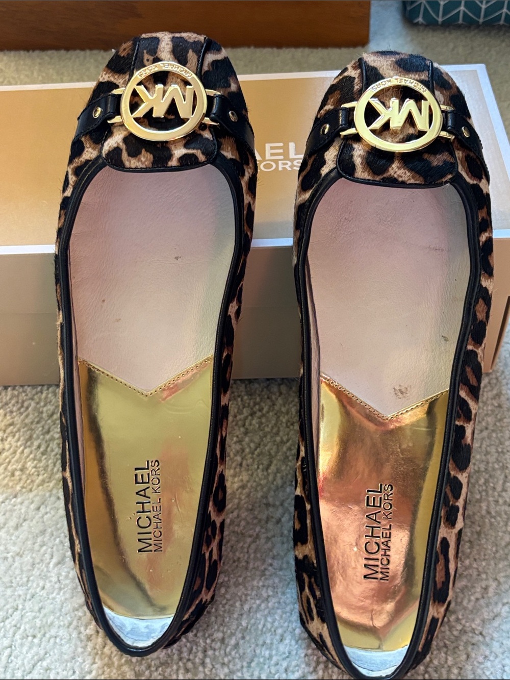Michael Kors ballet flats with design and buckle